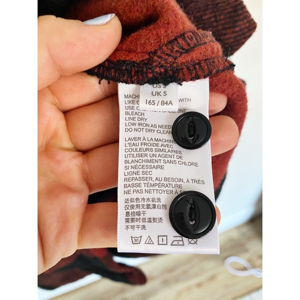 BDG Red Black Plaid Flannel Jacket Size Small - Picture 4 of 9